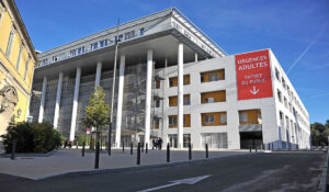 Lire la suite à propos de l’article Chantier : portes métalliques techniques, Hôpital la Timone, Marseille